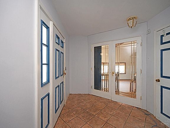 4th image of 6828 Dreier Dr