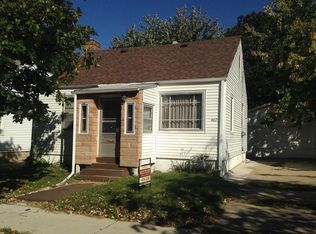 407 N Elmwood Dr, Aurora, IL 60506