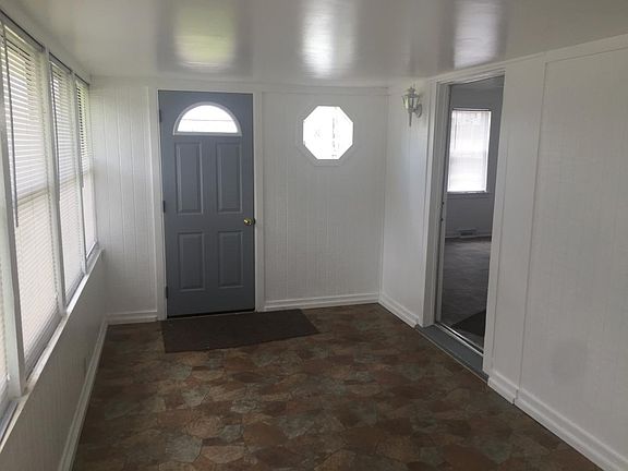 Enclosed porch