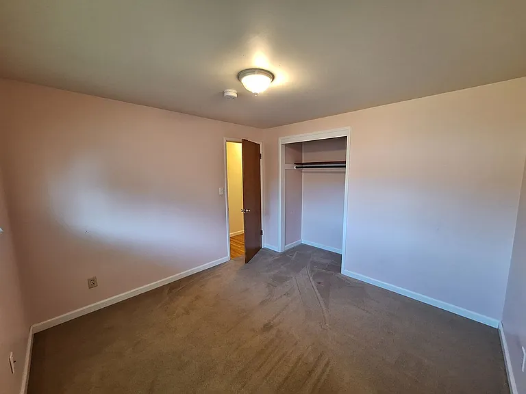5867 Madrona Dr — Photo 20