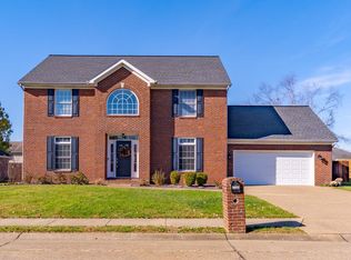 3355 Treemont Dr, Newburgh, IN 47630