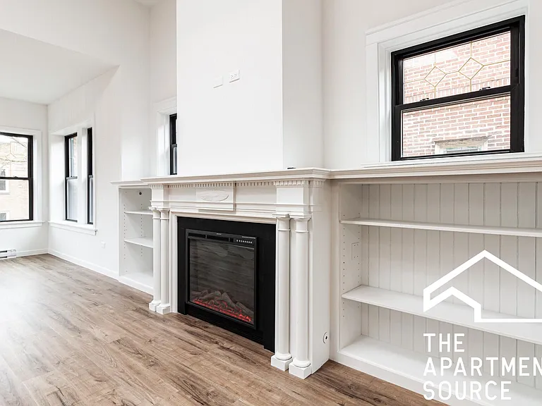 1426 W Jonquil Ter — Photo 10