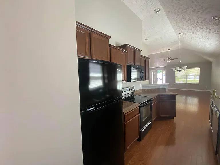 5141 Preserve Blvd — Photo 3