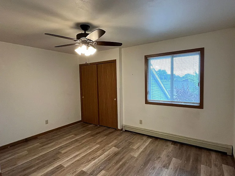 2720 Washington Ave — Photo 11