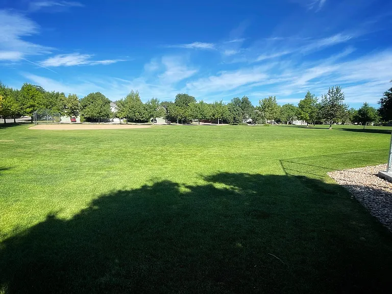 1662 Maccullen Dr — Photo 36