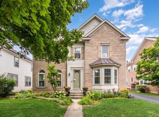 104 Brickton Pl, Park Ridge, IL 60068