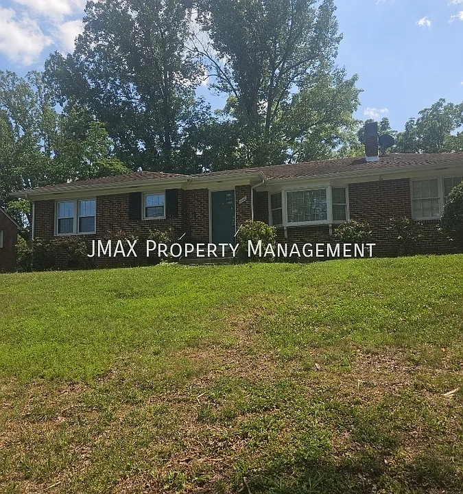 1140 Persinger Rd SW