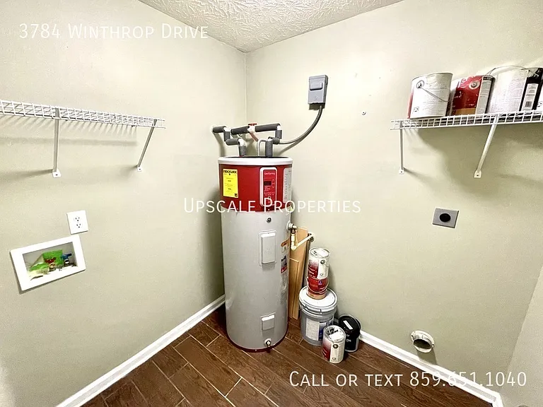 3784 Winthrop Dr — Photo 7