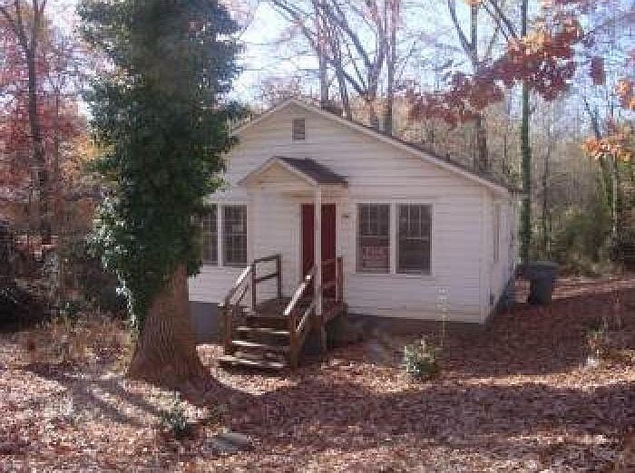 1st image of 106 Owens St