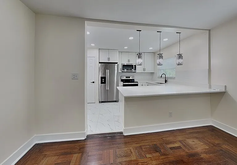 270 W Pineloch Ave #A — Photo 7