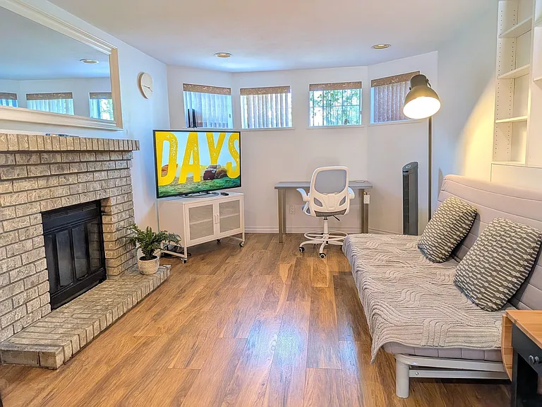 5026 Dominion St #BASEMENT — Photo 1