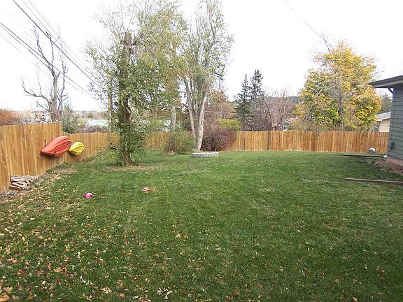 3rd image of 1122 Woodburn Dr
