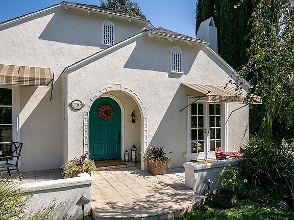 3rd image of 710 S El Molino Ave