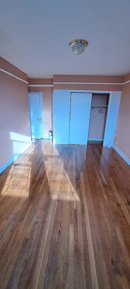 10-11 Nameoke Street — Photo 2