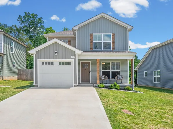 411 Hillside Dr, Clarksville, TN 37040