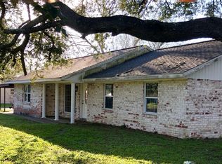 303 Cannon Rd, Victoria, TX 77904