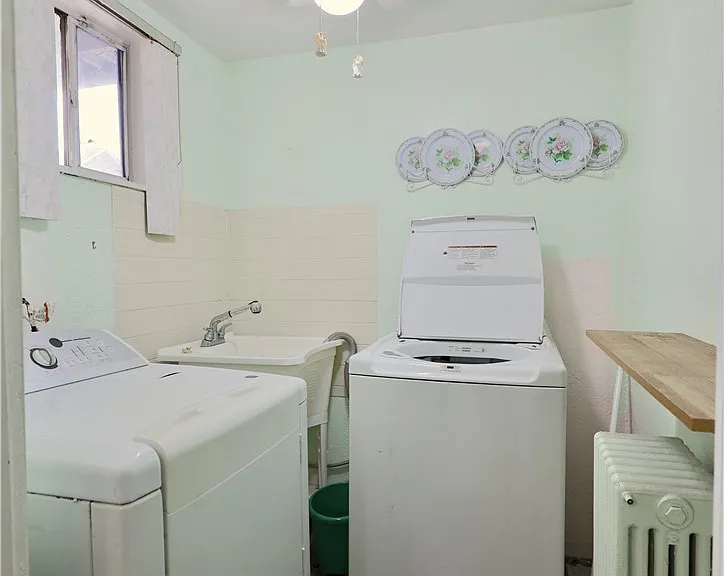 425 Pearl St — Photo 21