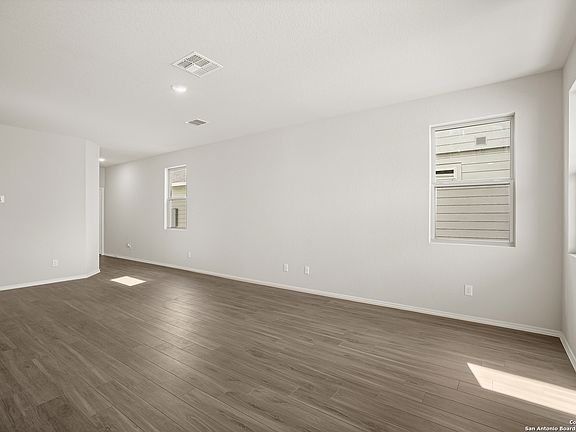2nd image of 5039 Sandstone Way