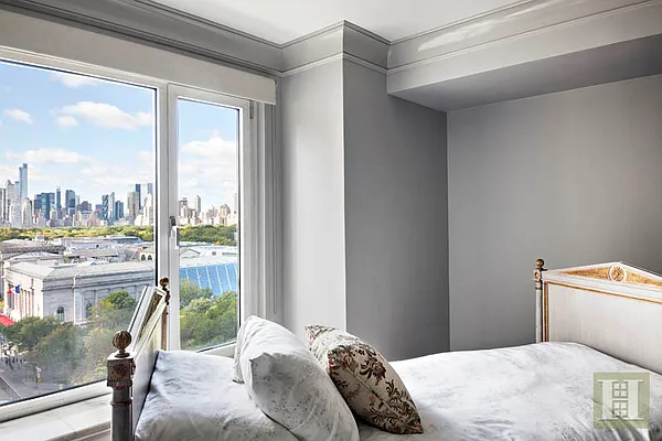 Sold by Halstead Real Estate | media 32