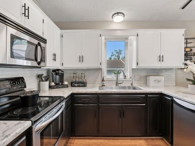 20561 Jade Cir, Lakeville, MN, 55044