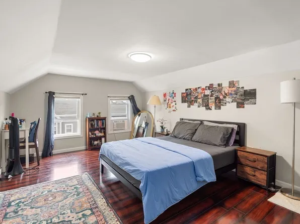 12 Dalrymple St, Jamaica Plain, MA 02130