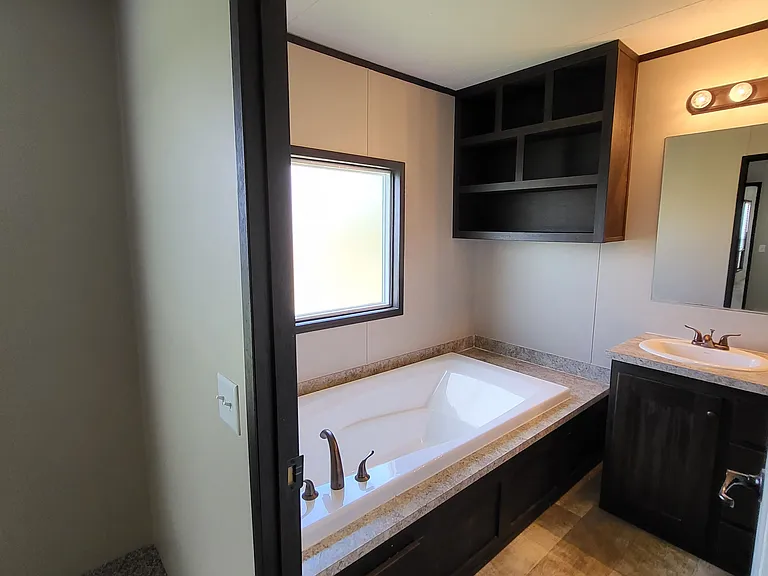 Woodlake Estates (TX) — Photo 41