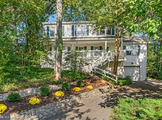 470 Severnside Dr, Severna Park, MD 21146