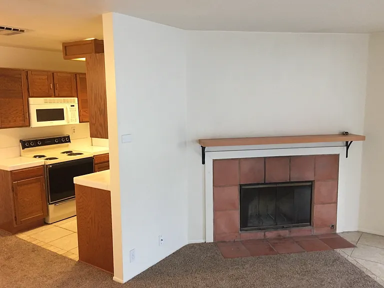 4321 Temecula St #H — Photo 5