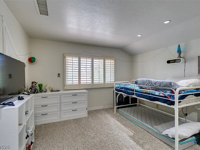 5133 Southern Hills Ln — Photo 17