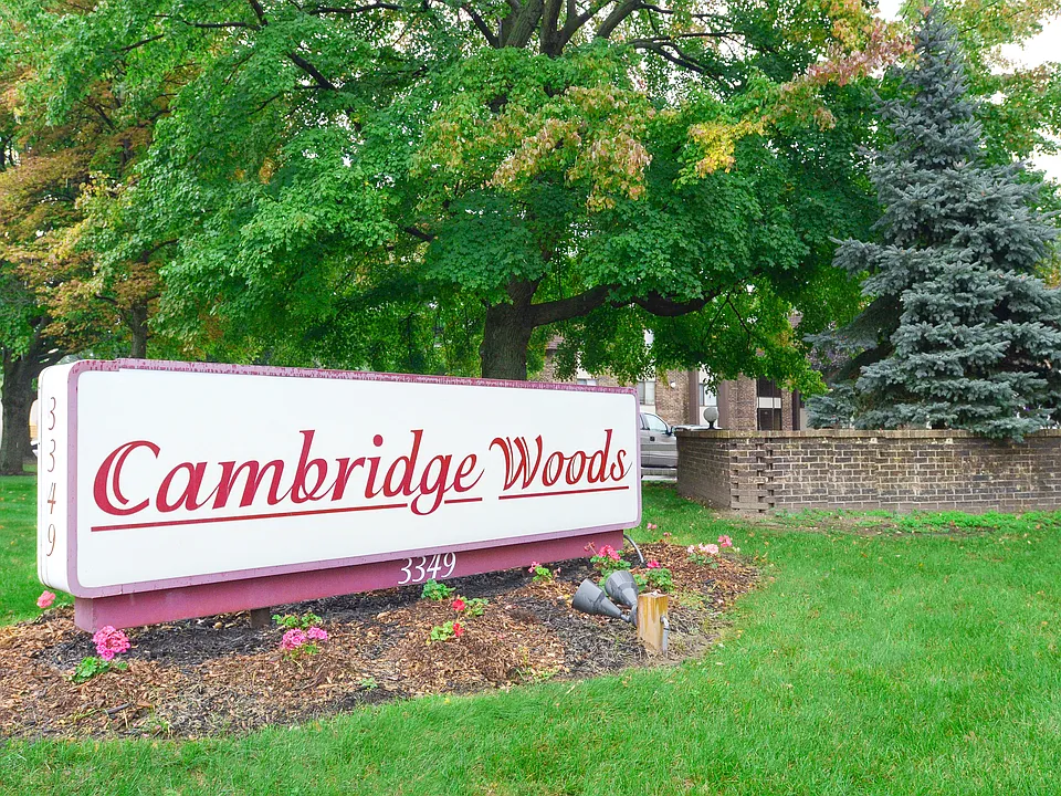 Cambridge Woods Apartments