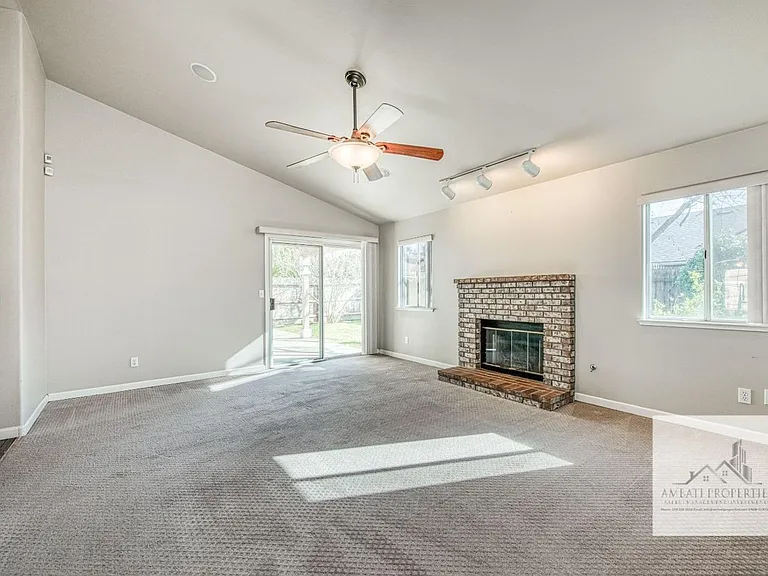 1773 E Frederick Ave — Photo 12