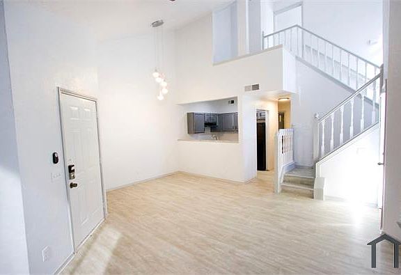 4th image of 4410 Point Blvd #220