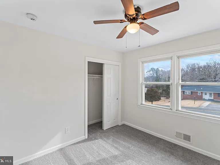 4502 Henderson Rd — Photo 33