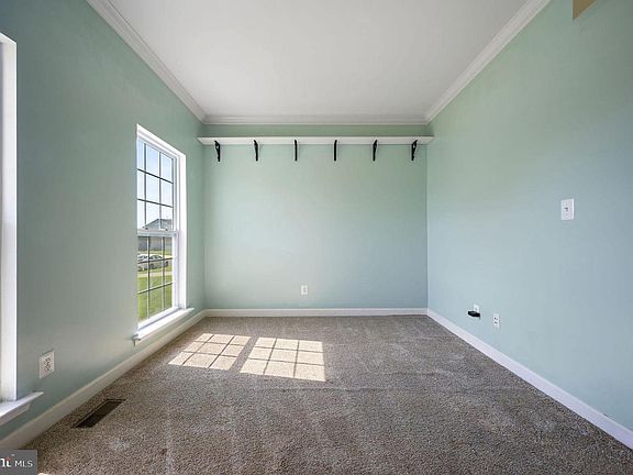 4th image of 245 Mayapple Ln