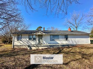 205 Rhett St, Greer, SC 29651