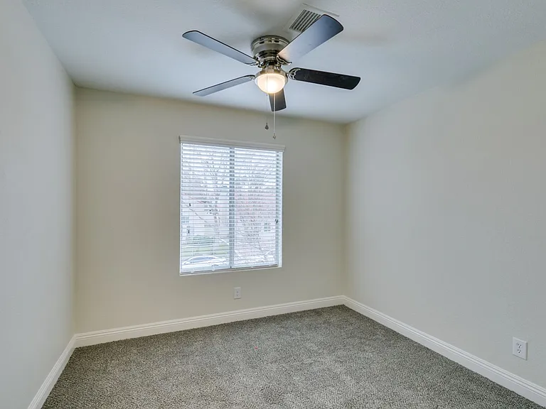 1738 Toltec Cir — Photo 34