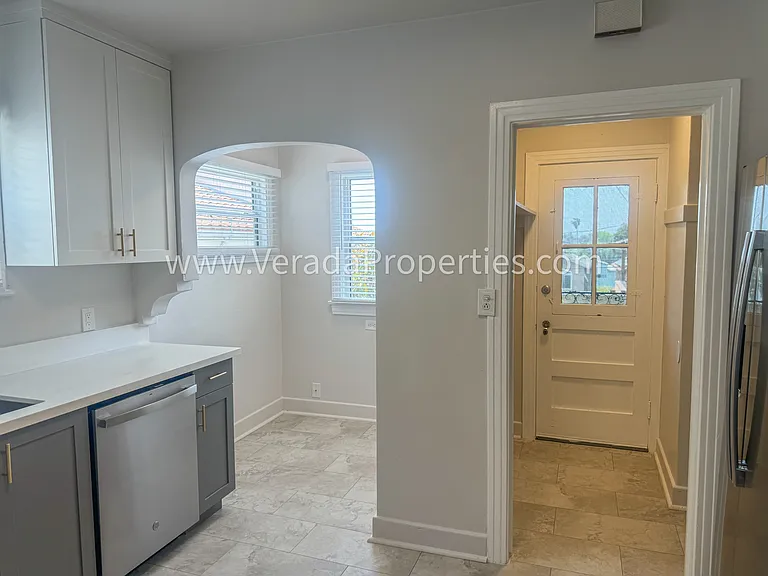 3738 Villa Ter — Photo 5
