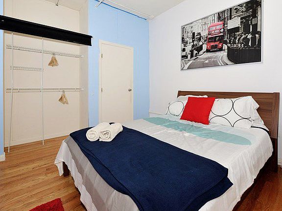 5th image of 177 W 26th St #701