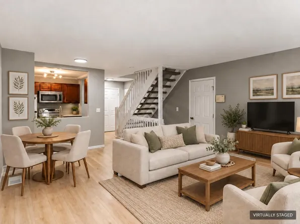 160 Macandrews Way #40A, Blacklick, OH 43004