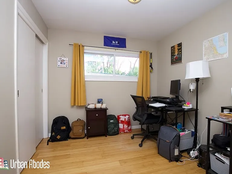 55 E Jeffrey Ave #SFH — Photo 11