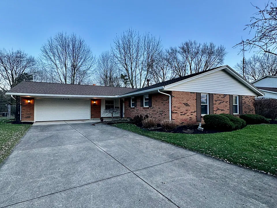 7658 Katy Dr