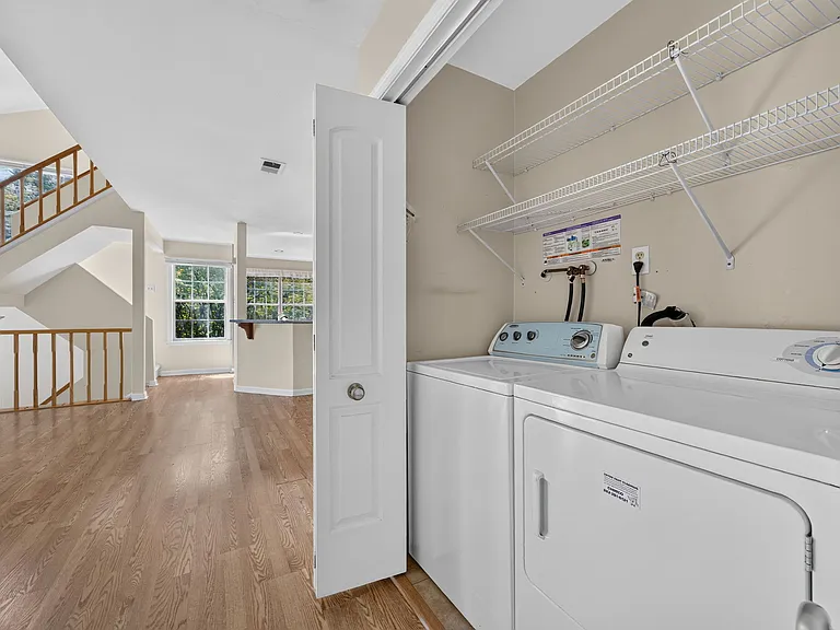 18 Homestead Ln — Photo 15