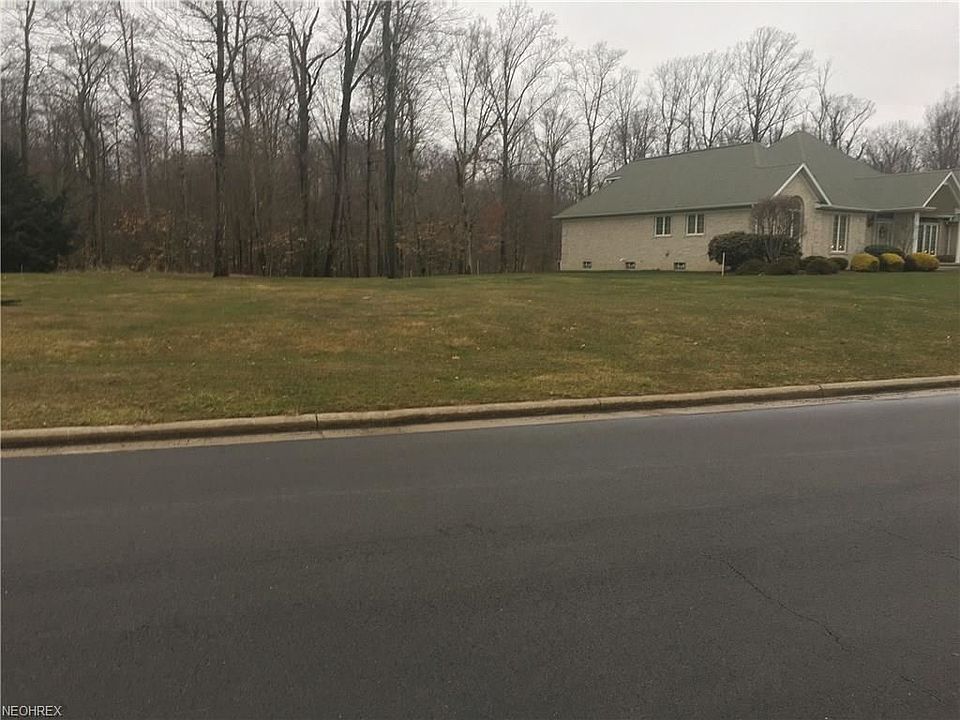 2nd image of Saddlebrook Dr
