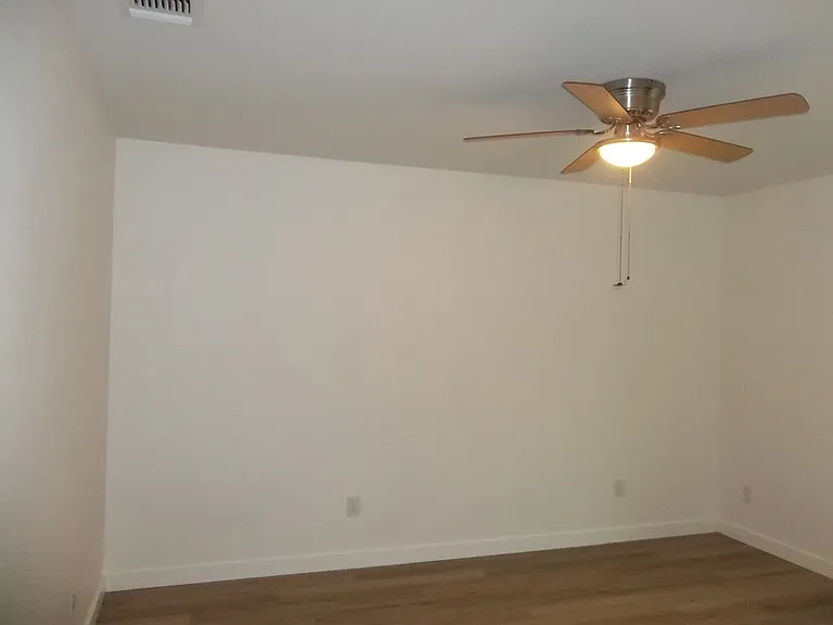 240 Pin Oak Way — Photo 8