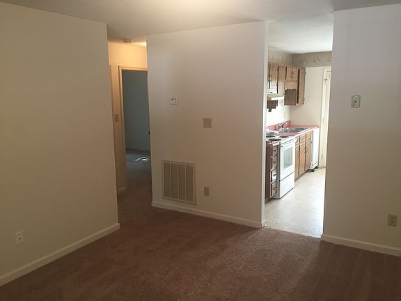 4th image of 4463 Ellis Cir NW APT 3