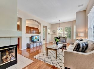 2911 Player Ln, Tustin, CA 92782