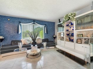 1120 W 7th St, Riviera Beach, FL 33404