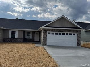 121 Grindstone Ct, Moscow Mills, MO 63362
