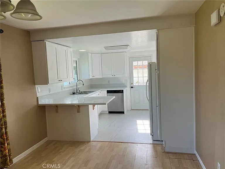 9352 Mokihana Dr — Photo 5