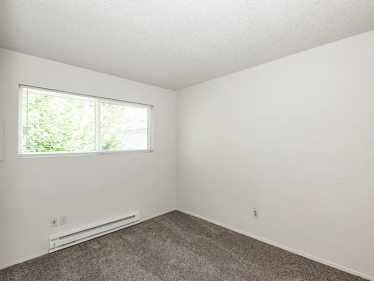 Clipper Ridge Apartments — Photo 14